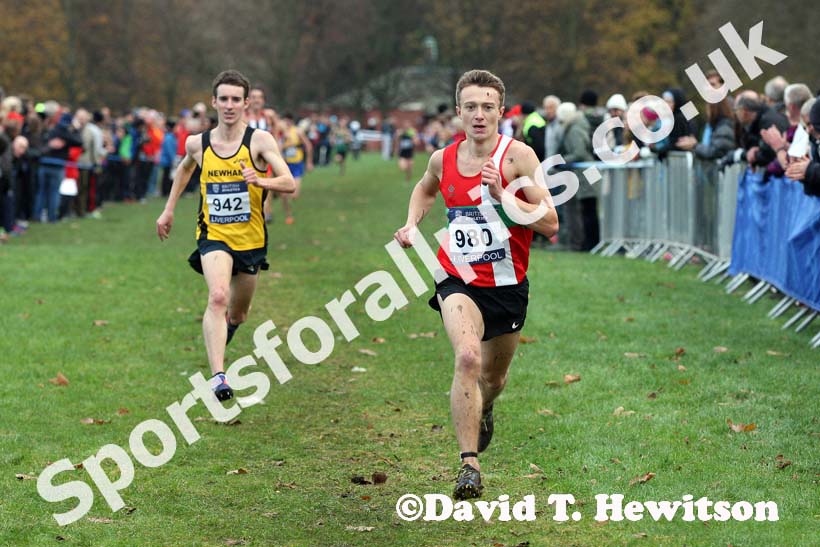 Jonathan Hay finishing 2nd in the senior mens Liverpool Cross Challenge. David T. Hewitson/Sports for All Pics